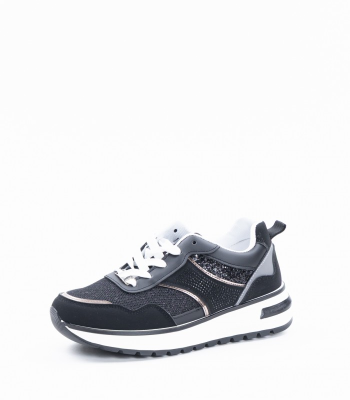 Naiste vabaajajalatsid 102204 01 (1)