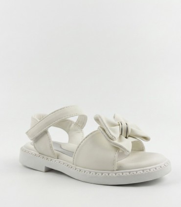 Mergaičių basutės 441709 02 (1)