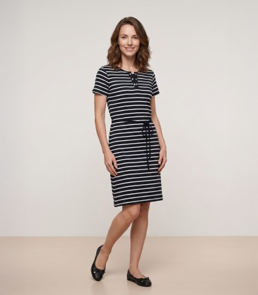 Naisten mekko 2811 01